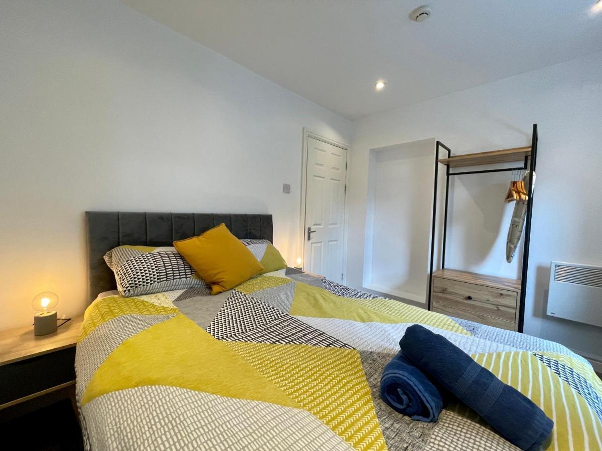 6 Person Apartment In City Centre Cardiff Exterior foto